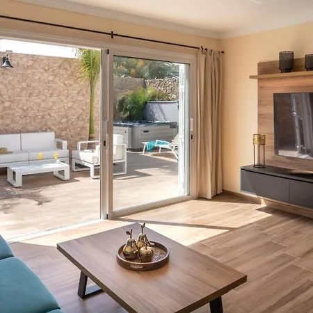 Marie Marie 普拉亚布兰卡